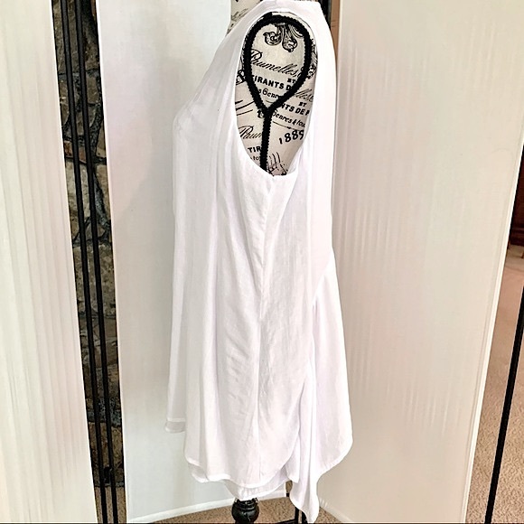 Fever White Sleeveless Cover Up Dress Size Large NWOT - Picture 3 of 13